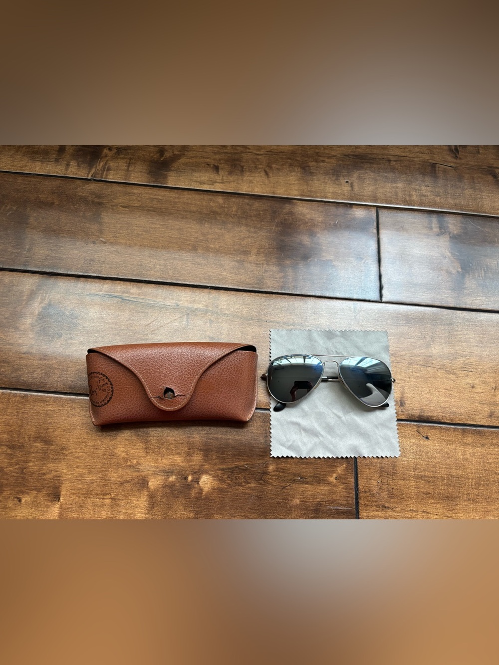 Ray-Ban RB3025 Aviator Metal Sunglasses